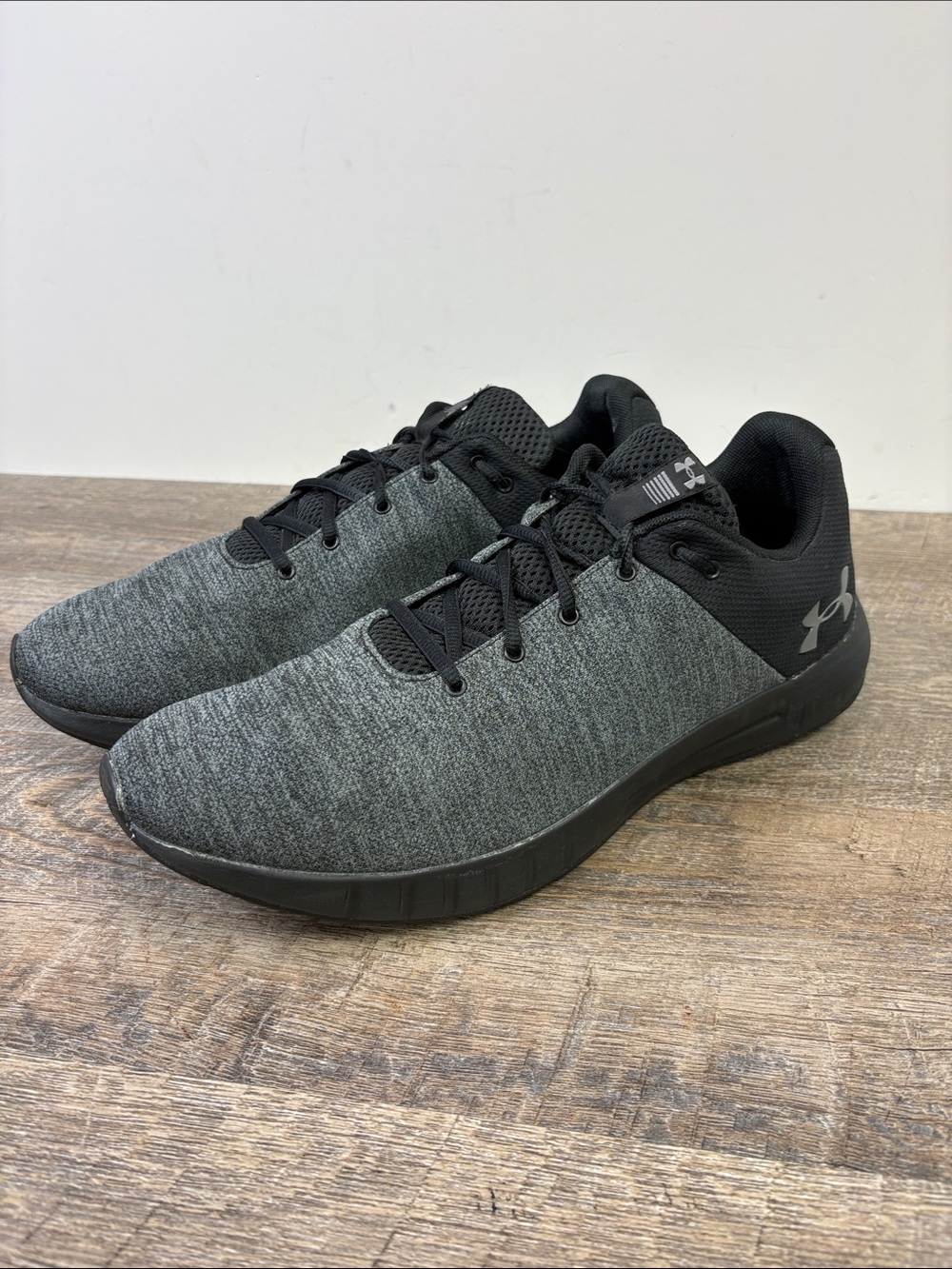 Under Armour Men’s UA Micro G Pursuit Running Shoes Black Gray Size 13
